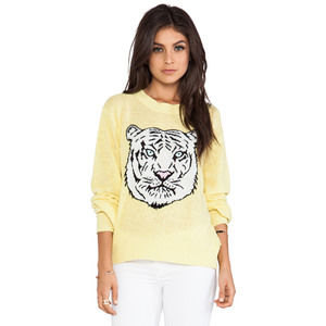 WILDFOX White Label Tiger Ribbed Edges Sweater